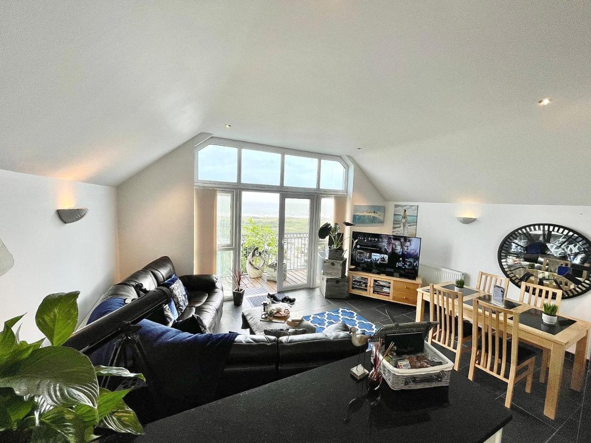 The Mermaids Watch Pendine Dog Friendly Appartement Buitenkant foto