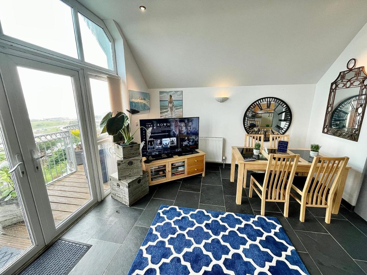 The Mermaids Watch Pendine Dog Friendly Appartement Buitenkant foto